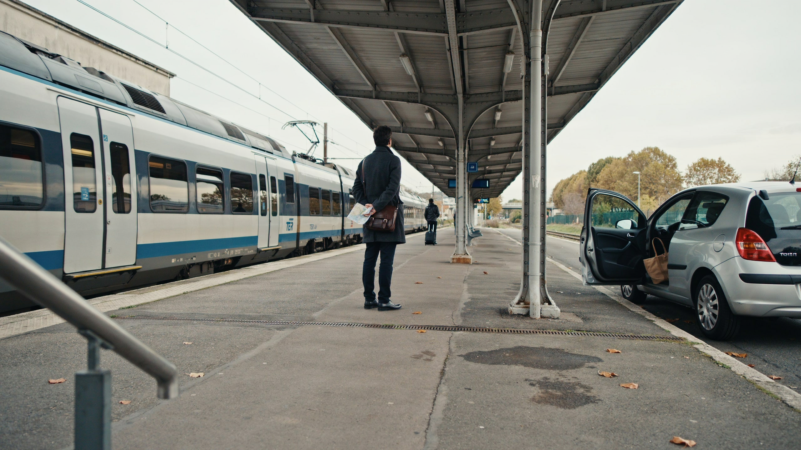 Train ou voiture: comparer temps, coût et émissions d&rsquo;un trajet